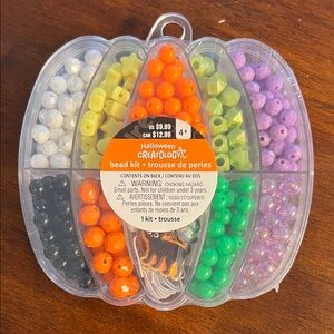 Creatology Halloween Bead Kit - Multicolor